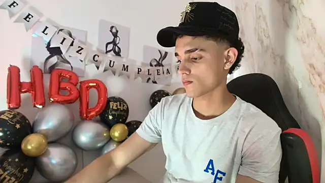 nathan_shimmer webcam