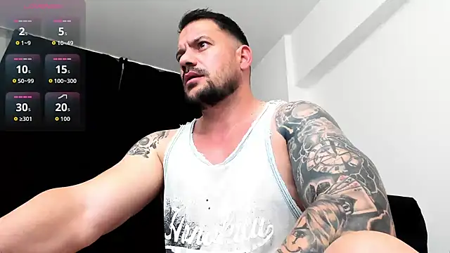 musclemonster31 (Ask my age) - cum