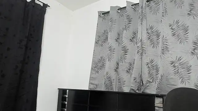 violeta_gracee - Violeta_Gracee's free webcam - UK Sex Cams