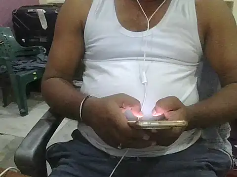 itguyhyd (Ask my age) - make me nude