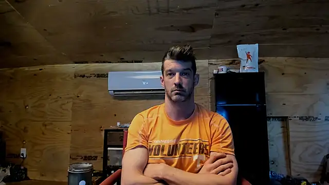 kenny_kyle (Ask my age) - naked 5 mins