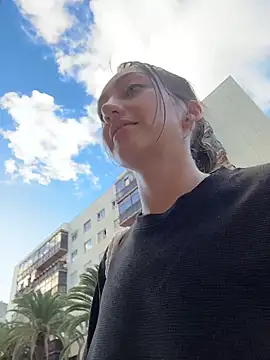 Ninabigtitied webcam