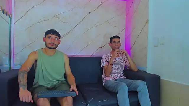 Golldens_Dreamss webcam