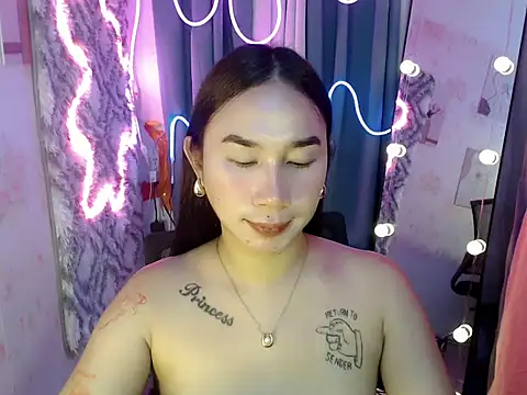 in_yourdreamstarxx webcam