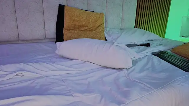 Ariannaa_Suarez1 webcam