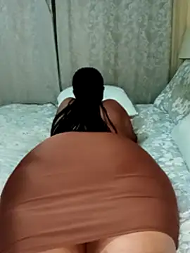 Luciouslips00 webcam