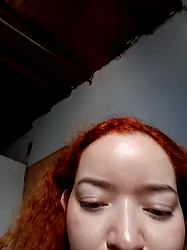 keitlynsoto (F young) - Full naked + show oil