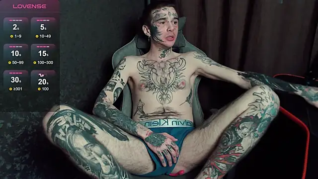 lonelycrystal webcam