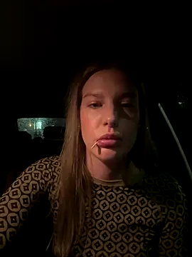 Chloemillerrxx webcam