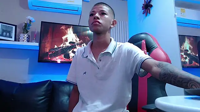 Tessachains_2_ webcam