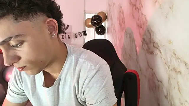 nathan_shimmer webcam