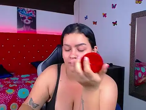 kriss_sweetboobs10 webcam