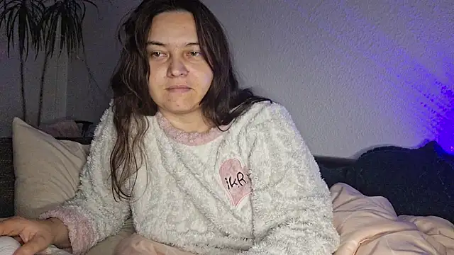 Cyndee_Winter webcam