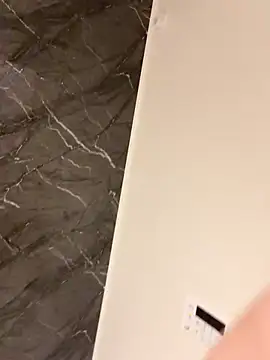 ericiii Live Webcam on Stripchat