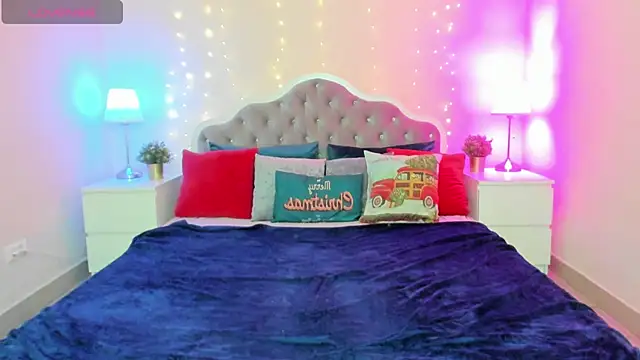 CamillaDreamer webcam