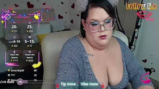 GiannaMorrys webcam