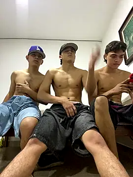 Young_handsome webcam