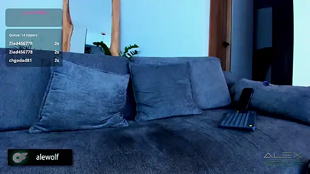 alex_wolf_ webcam