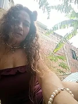 Dirty-Divorced-mother7