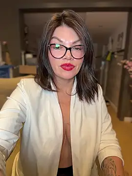 carlaconnortv (Ask my age) - make my cum