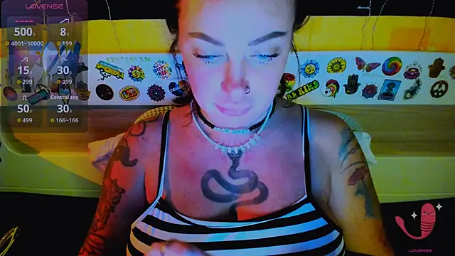 EllieOz webcam