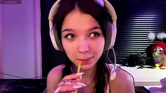 HanaMantanaDell webcam