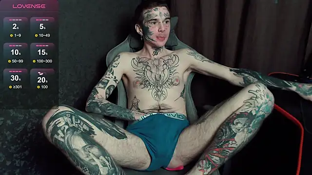 lonelycrystal webcam