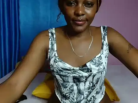 massive_squirts webcam stripchat model stream image