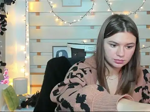 Josephine_Kiss webcam