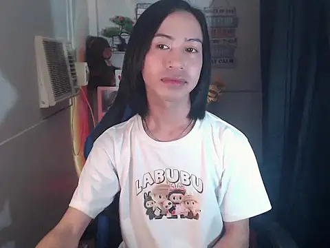 Miracle_TheBrat webcam