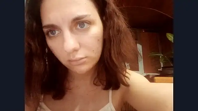 SinlessTaking webcam