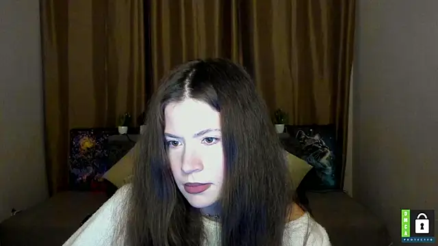 Alicia_redfollow webcam