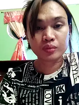 queensoreal (Ask my age) - Give me love and support.cumcum💦