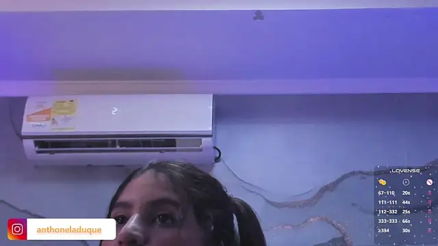 AnthonelaDuque webcam