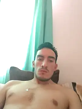 tommymomentum - TommyMomentum's free webcam