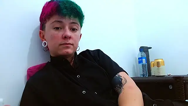 tomboyblue webcam