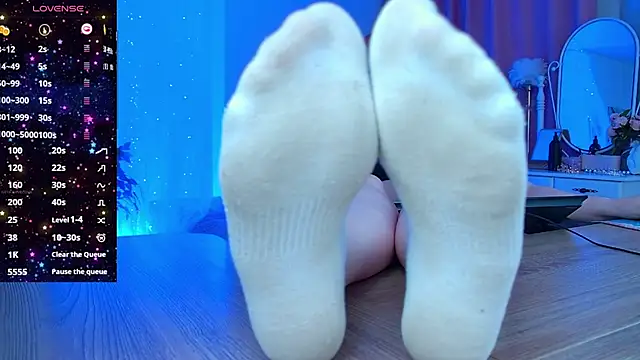 kellypoter (F teen) - Teasing in panties😍