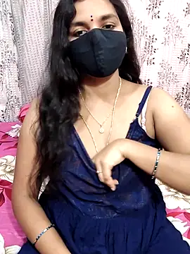 Lalitha-1995 Live Webcam on Stripchat