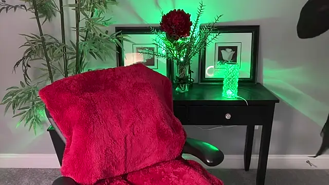 itsnikki (Ask my age) - Oiled Pussy Tease with JOI