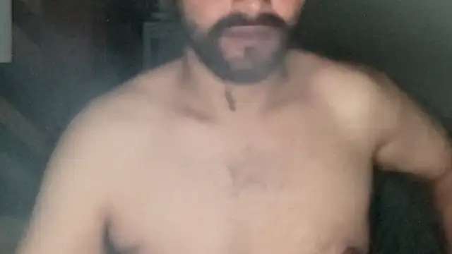 MakeMeAwareAah webcam