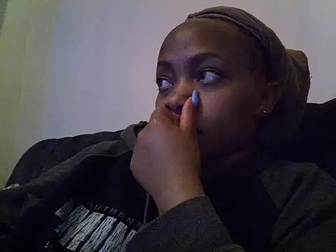 brown_sexy (Ask my age) - A TIip makes me wet baby