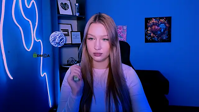 playful_sophie webcam