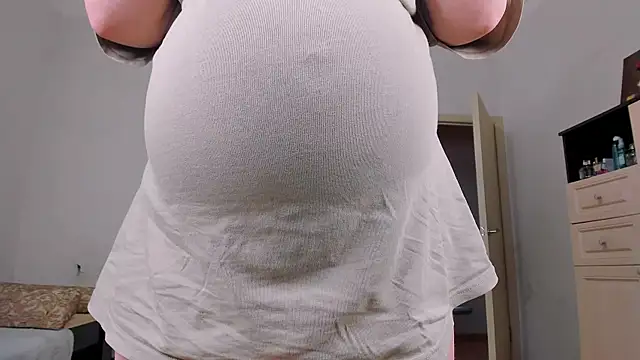 stella_vestal webcam