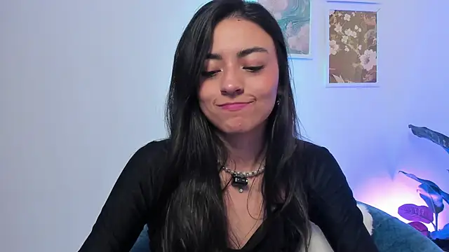 canelleGarces webcam