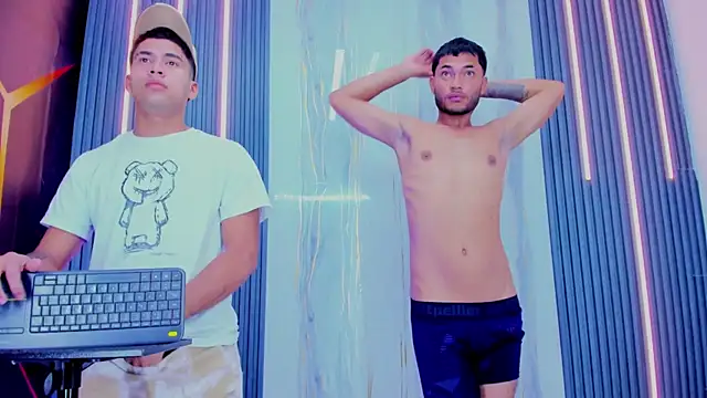 Play_boys_Hot2 webcam