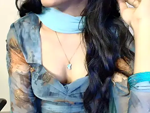 CUTE_princess_143 webcam
