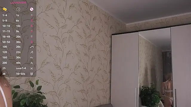 DeidreSpontak webcam