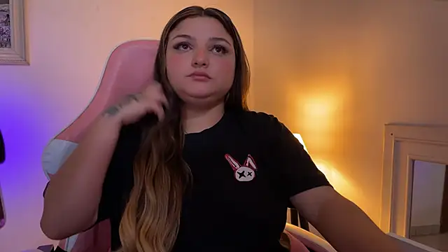 SweetFoxEyes_ webcam