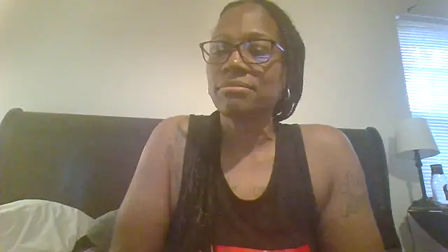 SweetParadise00 webcam