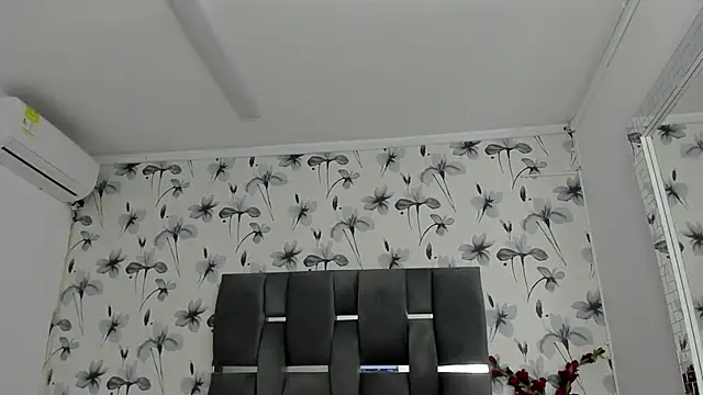 ehotloveaxxx - Ehotloveaxxx's free webcam - UK Sex Cams